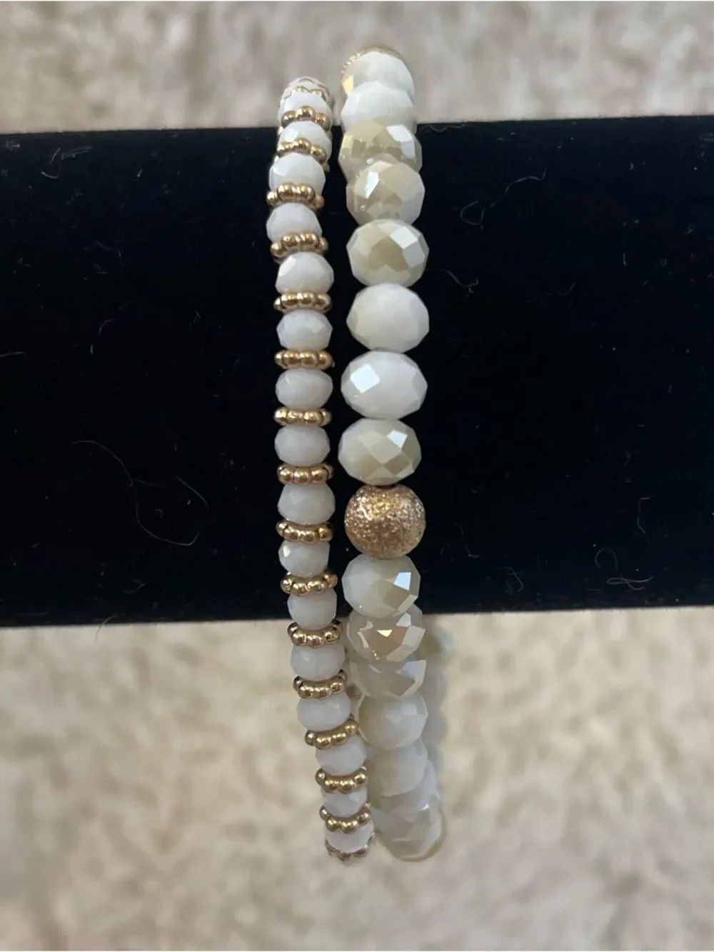 Marlyn Schiff White and Gold Faceted Bead Bracelet Set